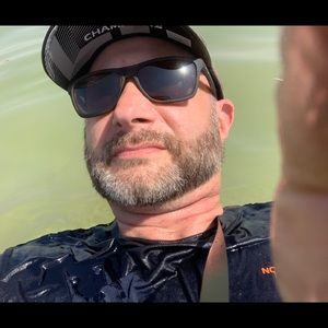 Meet your Posher, Alec